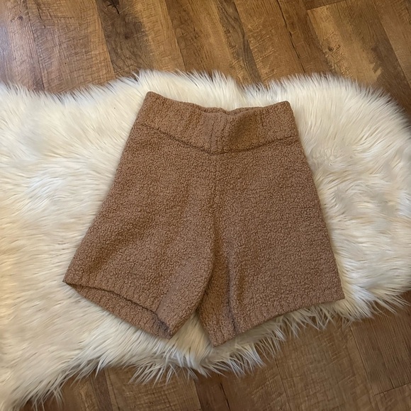 SKIMS Cozy Knit High Rise Lounge Shorts In Camel Brown - Picture 8 of 8